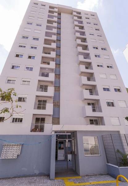 Apartamento na Rua Funchal Vila Olímpia — Vista frontal